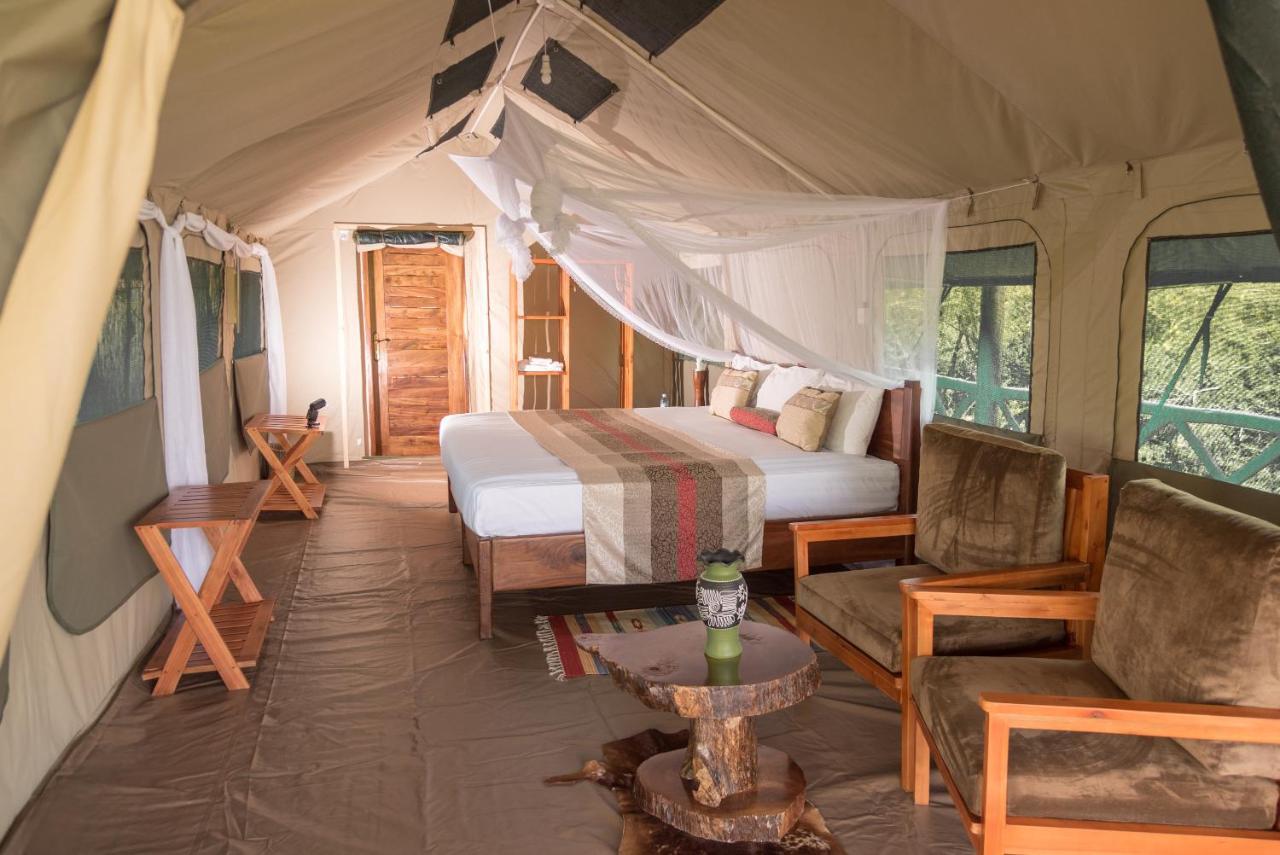 Twiga Safari Lodge Paraa Exterior photo